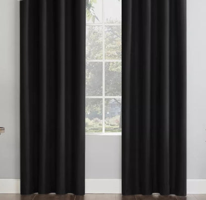 Draperie material tip Blackout culoare Negru croita cu rejansa pentru sina sau galerie, carlige sina by SeReDesign