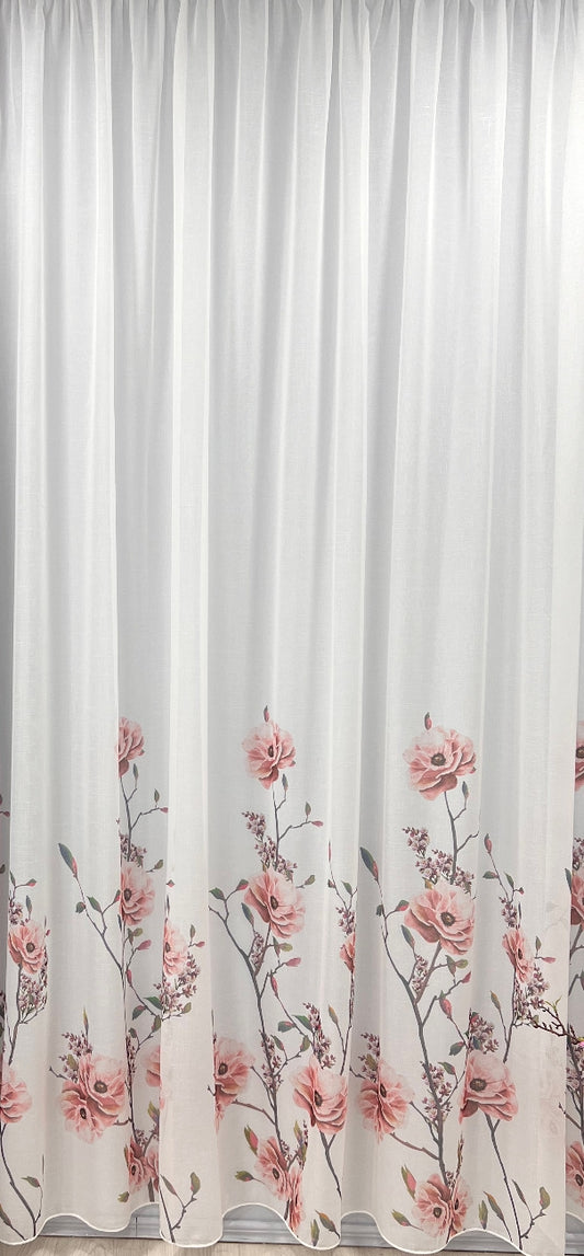 Perdea Albă cu Imprimeu Floral și Crenguțe Subțiri – Nuanțe Romantice de Roz