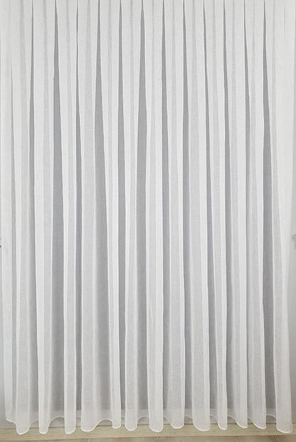 Perdea textura IN culoare ALBA elegantă – lumină naturală și rafinament pentru orice cameră