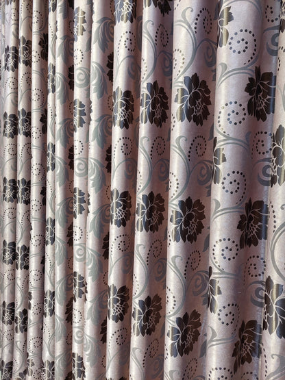 Draperie Blackout culoare Maro croita cu rejansa pentru sina sau galerie, carlige sina by SeReDesign