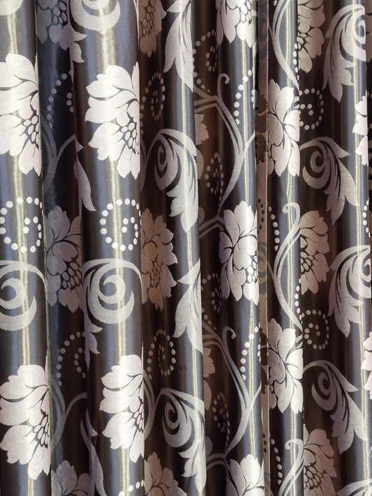 Draperie Blackout culoare Maro croita cu rejansa pentru sina sau galerie, carlige sina by SeReDesign