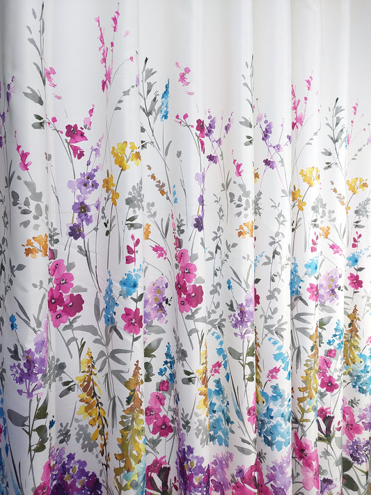 Draperie spring flowers culoare alb, croita cu rejansa sina(carlige incluse) sau rejansa galerie, by SereDesign