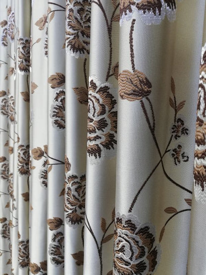 Draperie Tafta Bej Auriu model floral, cu rejansa by Seredesign | draperie-tafta-bej-auriu-model-floral-cu-rejansa-by-seredesign | Draperii | seredesign.ro
